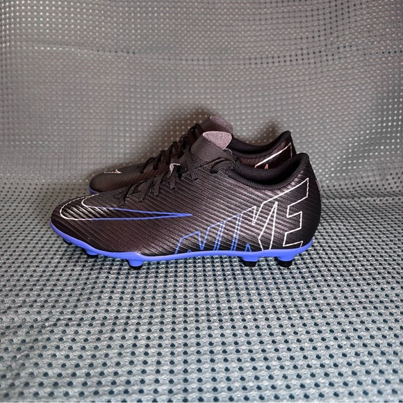 ***NWT*** Men’s Nike Mercurial Vapor 15 Club FG Soccer Cleats - Picture 4 of 10